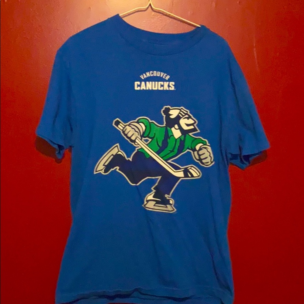 Vintage Vancouver Canucks T-shirt